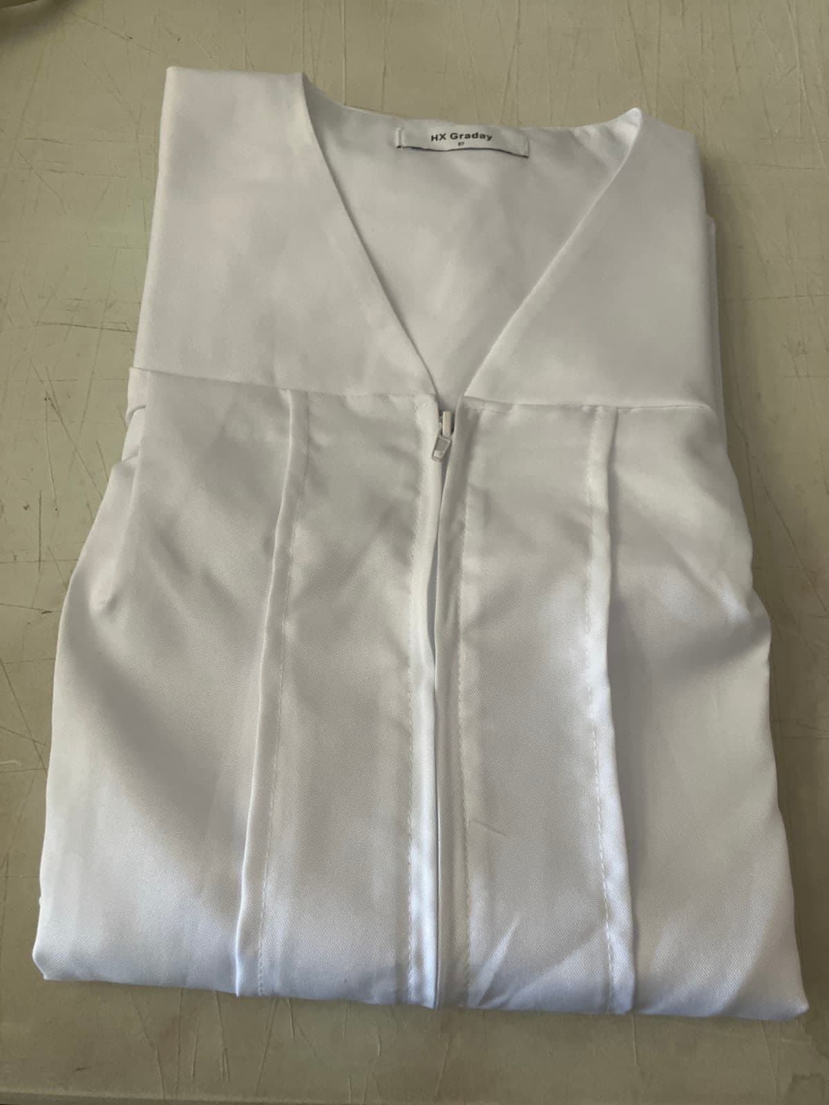 HX Grady White Graduation Gown with Zipper Closure